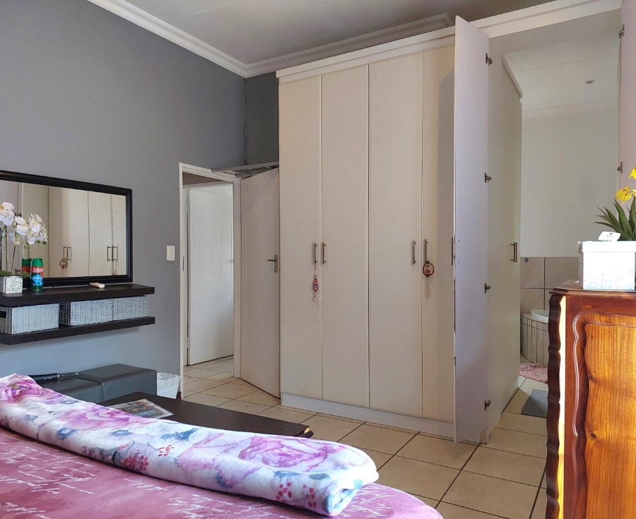 3 Bedroom Property for Sale in Melodie North West